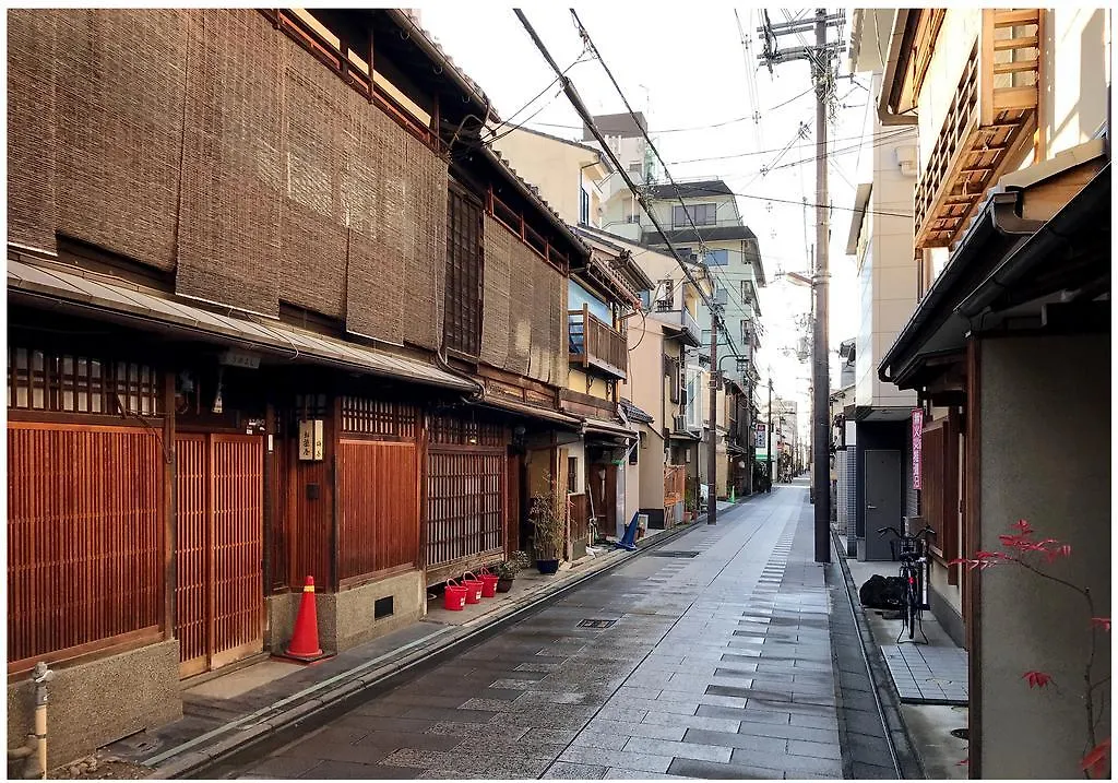 Hanare Miyagawacho Villa Kyoto 0*,  Japonya